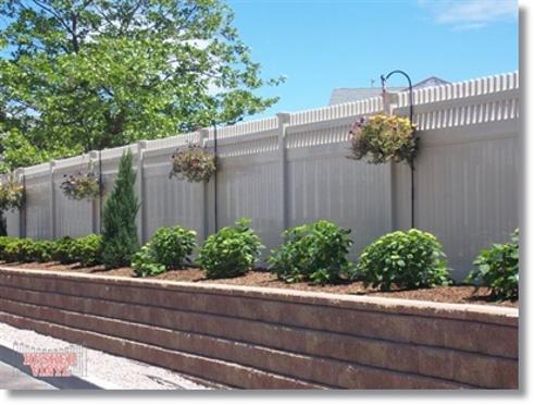 Vinyl Fencing by Wacker Home Improvement